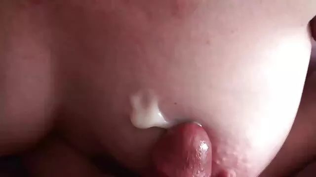 دو تا چت با دختر سکسی بیدمشک، آنها را بشمار