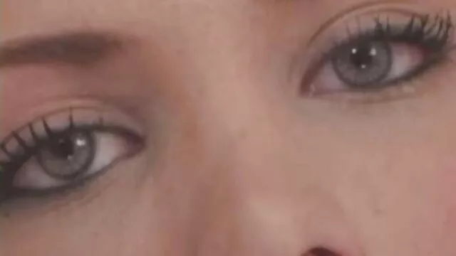 گل میخ جوان fucks راننده چت شهوتی تاکسی MILF