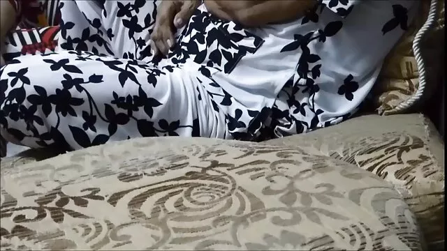 زیبا سکس چت مثل یک دکمه، لعنتی در الاغ