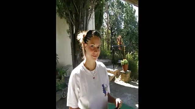 Swingers Party Shalina Devine DPd را در کنار دومینو بلوند دوجنسه سکسی GP2099 برنامه سکس چت می بیند